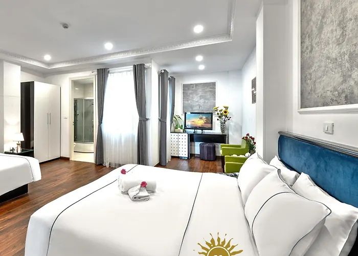 Golden Sun Hotel